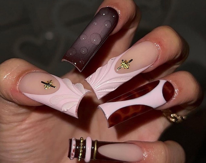 Airbrush and bangles Press On Nails