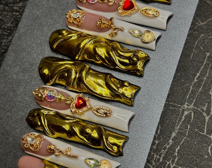 XXL Gold Press On Nails: Small