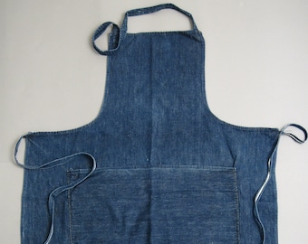 VINTAGE DENIM APRON ② Retro Vintage 50s Style Full Apron / Pinny - Black With Denim Blue