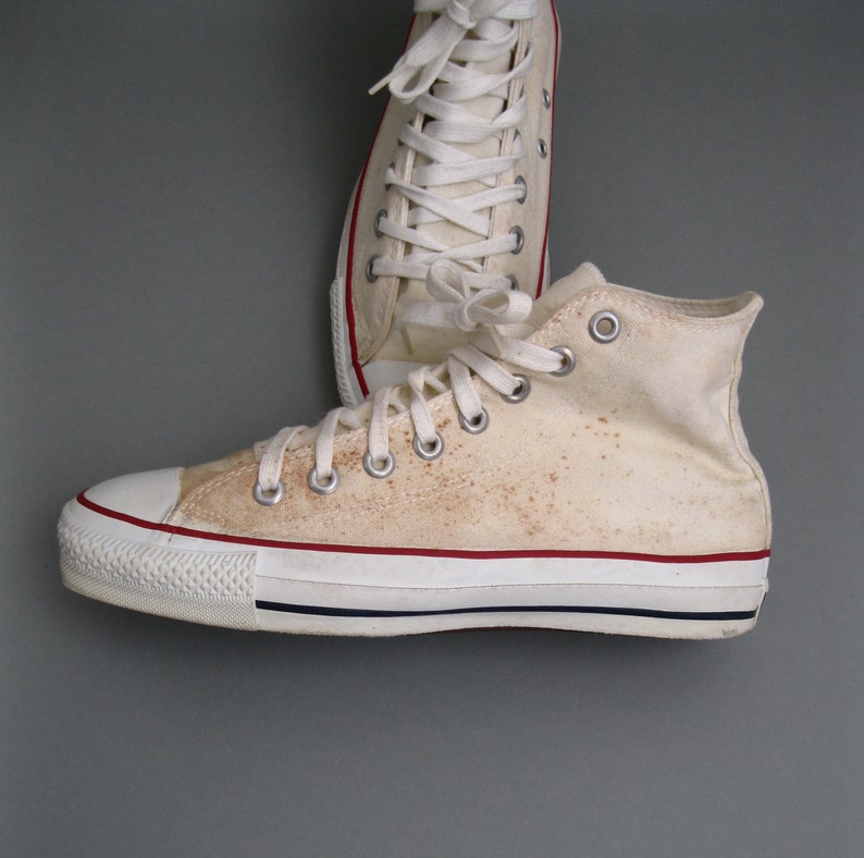 chucks 90s