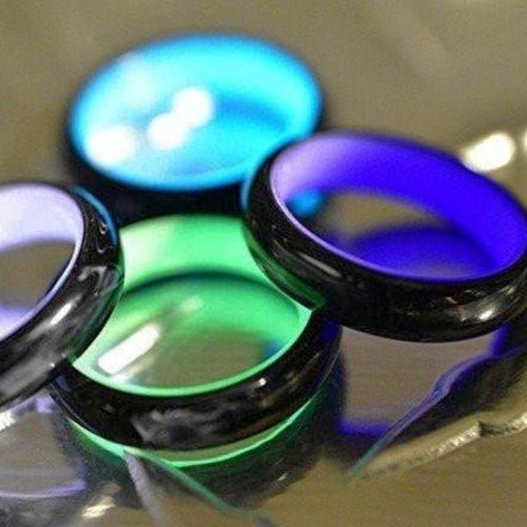 Glowing Rings Are High Grade Carbon Fiber Rings Inlaid With Glow in the