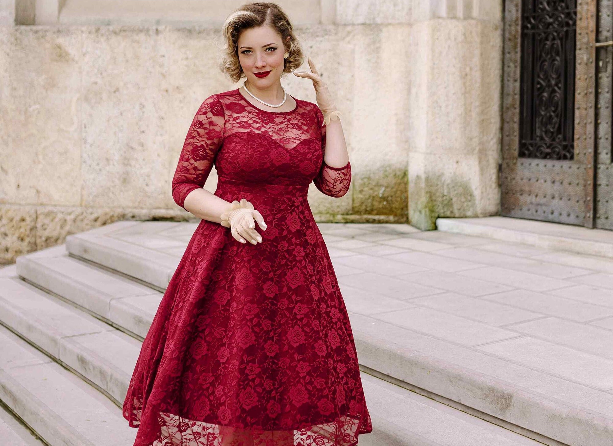 a night in tokyo lace dress burgundy Burgundy Dantelle Midi Dress– Teuta Matoshi main image 0