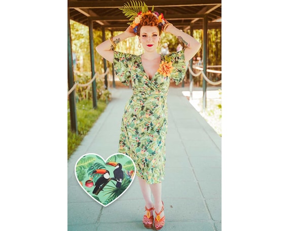 green crossover dress Toperth Forest Green Crossover V-Neck Cut-Out Pleated Maxi Dress Toperth