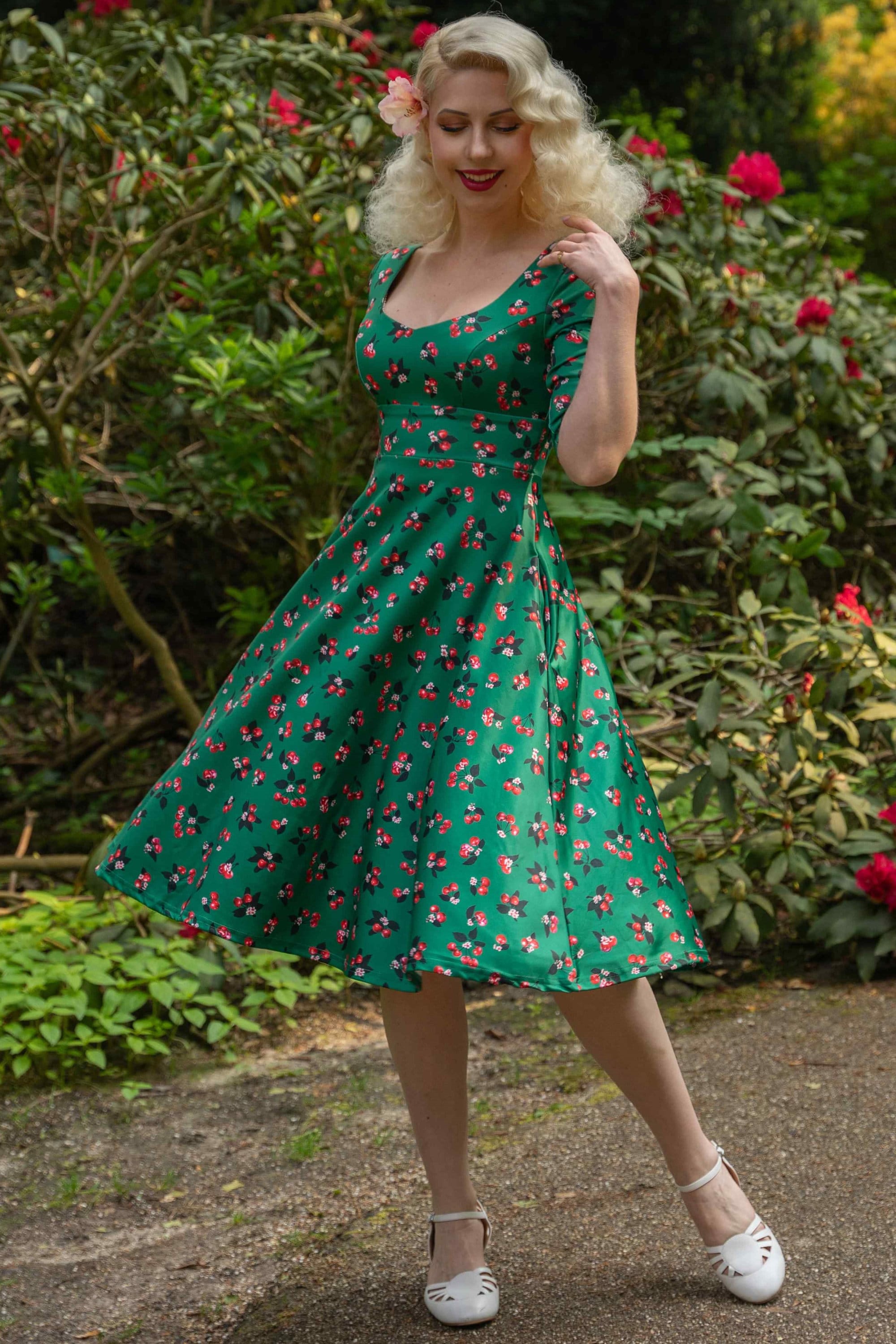 Scarlette Cherry Emerald Green Midi Dress - Etsy Scarlette Cherry Emerald Green Midi Dress - Etsy