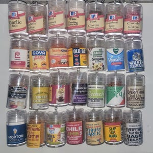 Food seasoning keychain, Adobo, tajin, finishing sugar, garlic salt, Celtic salt, cinnamon sugar