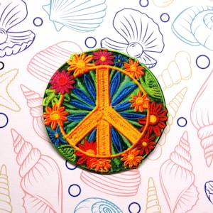 Peace Sign Symbol Patch Iron-on/Sew-on Applique for Vest Jacket Clothing Backpack Tote Bag, Flower Daisy, Boho, Hippie, Retro, Woodstock