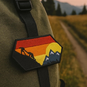 Bergsteigen Aufnäher zum Aufbügeln, gestickt, für Jacken, Kleidung, Rucksäcke, Outdoor-Ausrüstung. Erkunden Sie Mehr