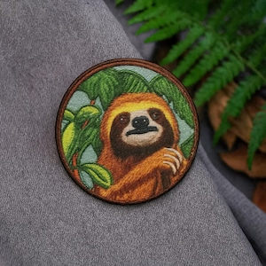 Sloth Patch/Iron-on Patch/Wild Animal Badge/National Parks/Nature/Mountain/Hiking/Camping/Sew-on Applique for Jackets, Clothes, Backpacks