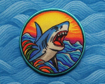Great White Shark Patch/Iron-On Patch/Carcharodon Carcharias/Ocean Predator/Souvenir Gift/Sew-On Applique for Clothing Jackets Backpack Gear