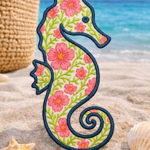 Preppy Seahorse Patch/Iron-On Patch/Beach Vibe/Coconut Girl Fun Vacation Souvenir/Ocean Gift/Sew-on Applique for Clothing Tote Bags Backpack
