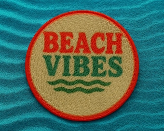 Beach Vibes Patch/Bügelbild/Retro Postkartenmotiv/Coconut Girl Urlaubs Geschenk/Aufnäher/Aufnäher für Kleidung, Taschen & Rucksäcke