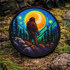 Bigfoot Patch/Iron-On Patch/Paranormal Badge/Mountains Forest Cryptid Creature/Sasquatch Myth & Legend/Sew-On Applique for Clothing Backpack