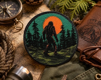 Bigfoot Patch/Iron-on Patch/Paranormal Badge/Sasquatch Cryptid Myth & Legends Gift/Sew-On Applique for Clothing Vest/Jacket Hats Backpack