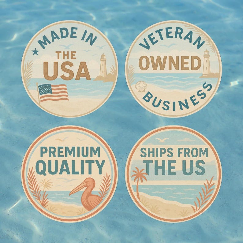 Peut inclure: Quatre autocollants circulaires sur le th&egrave;me de la plage. Les autocollants ont une palette de couleurs bleu clair et beige. Le texte sur les autocollants comprend "Made in the USA", "Veteran Owned Business", "Premium Quality" et "Ships from the US".