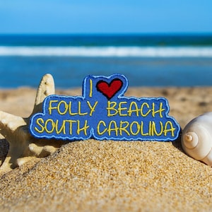 I Love Folly Beach Patch – South Carolina Coastal Souvenir Embroidered Applique Iron-On for for Backpacks & Jackets, Badge for Outdoor Gear