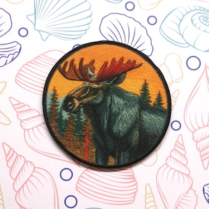 Moose Patch Iron-on/Sew-on Applique for Jackets, for Clothing, Wild Animal Badge, National Parks, Nature Badge, Mountains, Hiking, Camping