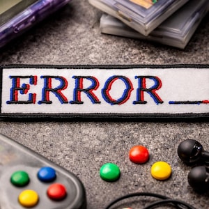 ERROR__ - 90's Nostalgie Patch/90's Nostalgie Gamer/Oldschool/Geeks/ gestickte Aufnäher / Aufnäher zum Aufnähen / Aufnähen für Kleidung, Weste, Jacke, Hut, Rucksack