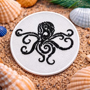 Octopus Patch/Iron-On Patch/Sea Creature/Nautical Souvenir Gift/Embroidered Sew-on Applique for Clothing Tote Bags Backpacks Vest/Jackets