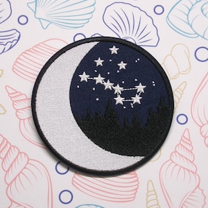 Starry Night Moon Scene - Big Dipper Patch - Iron-On/Sew-On Embroidered Patch - Asterisms Astronomy Constellations Stars Planets Space NASA