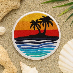 Exotic Tropical Island Palm Tree Patch/Iron-On Patch/Fun Beach Vacation/Embroidered Sew-On Applique for Clothing Tote Bags Vest/Jacket Hats