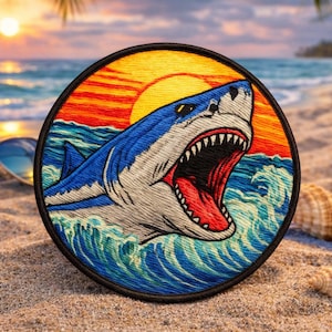 Shark Patch/Iron-On Patch/Ocean Giant/Giant Prehistoric Predator/Sea Life/Scuba Diving/Sew-On Applique for Clothing Backpack Vest/Jacket