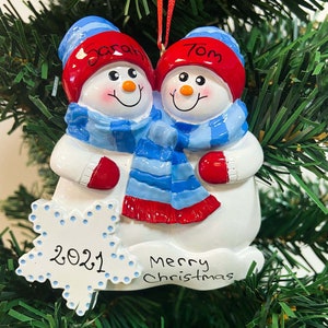 Schnee Freunde Personalisieren Geschenk Ornament Personalisieren Weihnachten Happy Family Tree XMas Dekoration X Weihnachtsgeschenk Baum Decor Christbaumkugel