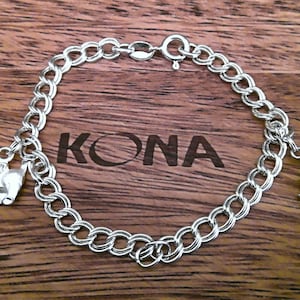 Vintage Italy Sterling Silver Double Chain Cat and Sleeping Mouse on the Moon Charm Bracelet