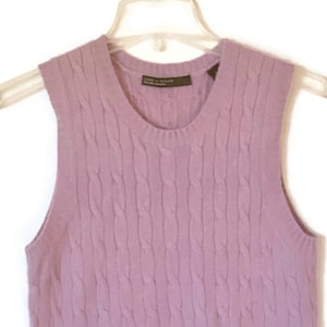Lord & Taylor 2-Ply Cashmere Crew Neck Sleeveless Lilac Sweater Vest Size Large