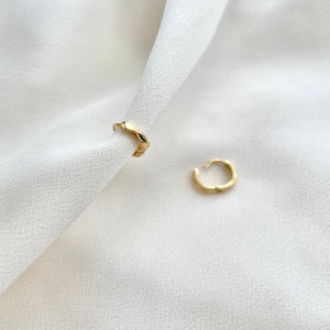 Gold Faceted Hoop Earrings • Small Huggie Hoop • Cartilage Hoop • Simple Tiny Hoop Earrings • Everyday Dainty Hoop • Sterling Silver Hoop