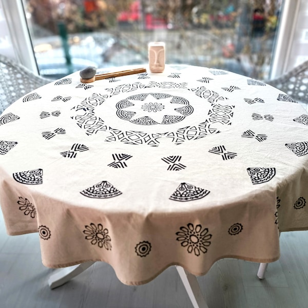 Geometric Ethnic Organic Ivory Round Tablecloth with Natural Dye, Turkish Woven, 100% Cotton, 160 cm, 63''- GETHO by ShazHa Crafts