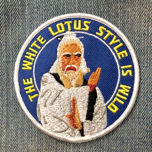 PAI MEI Fist of the White Lotus gesticktes Bügelbild.