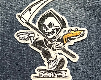 Pizza Grim Reaper – haftowana naszywka do prasowania