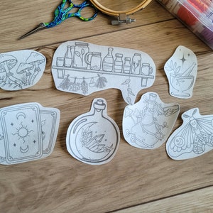 Hexenstick- und Stich-Stickmuster, Strumpffüller, Geschenke für Handwerker, Zaubertränke und Kristalle
