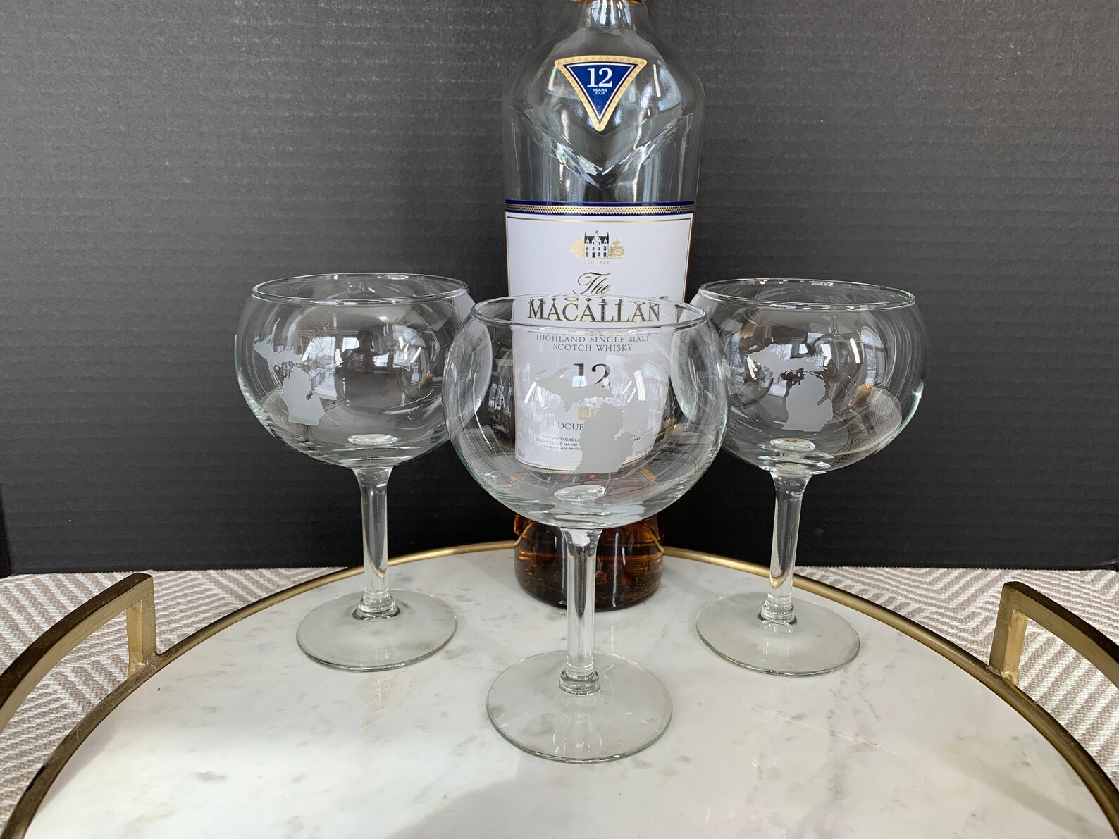 Large Round Bowl Red Wine Glass With Michigan Mitten State Etsy