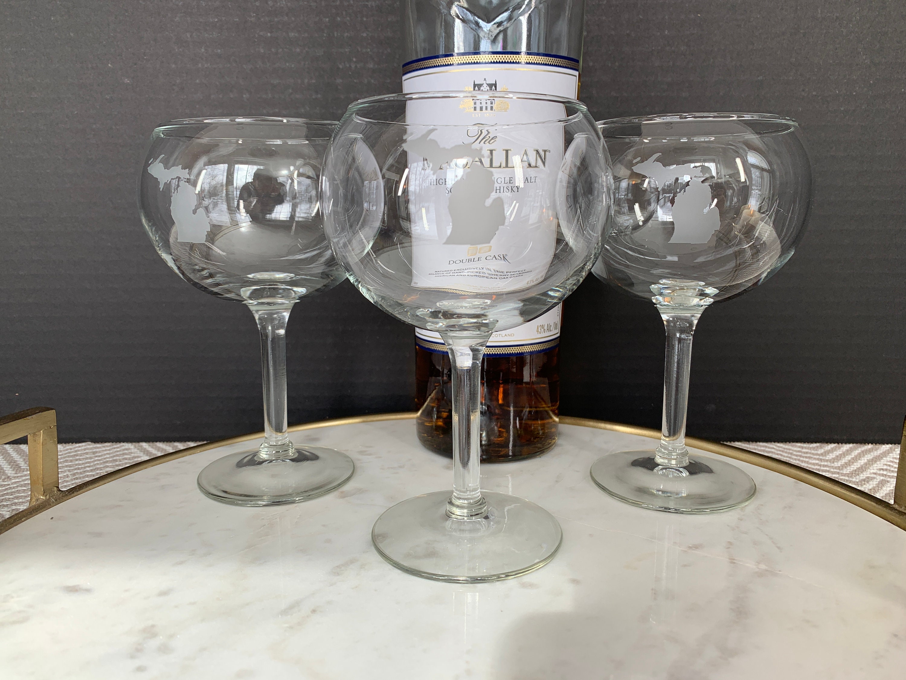 Large Round Bowl Red Wine Glass With Michigan Mitten State Etsy