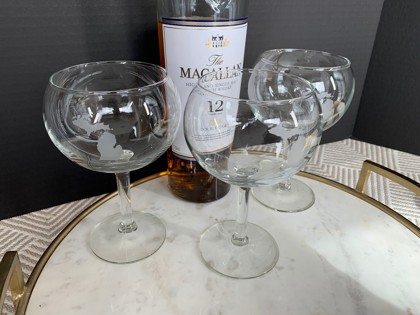 Large Round Bowl Red Wine Glass With Michigan Mitten State Etsy