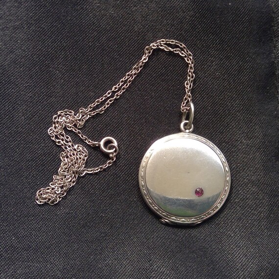 Art Deco Silver locket and chain