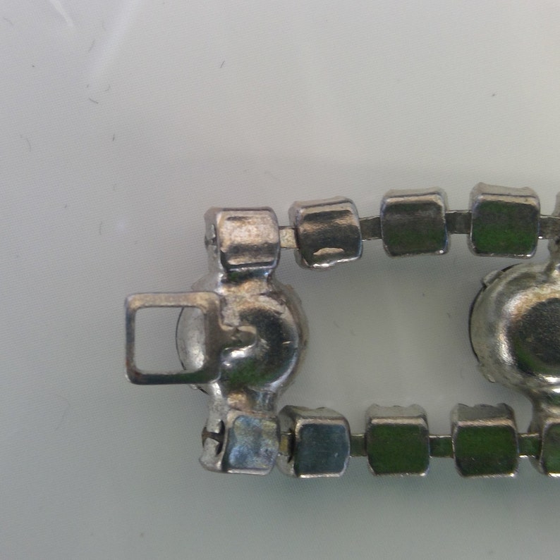 Diamante and glass claw set bracelet