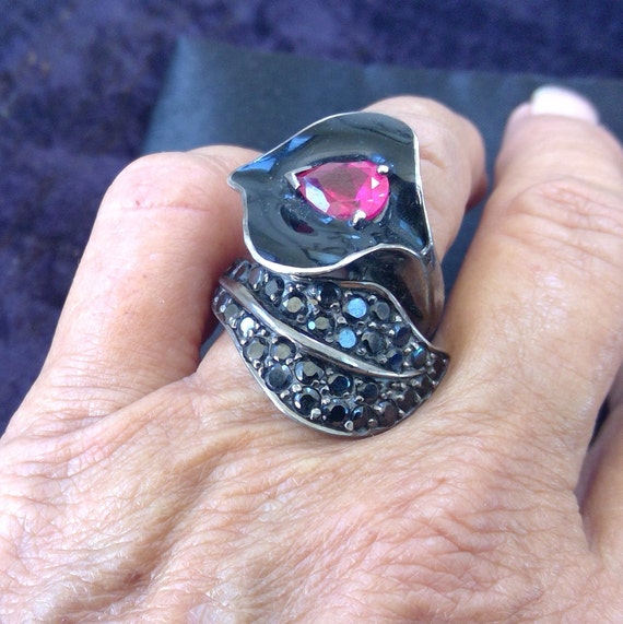 Ruby ,Jet & Enamel silver ring - image 3