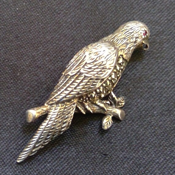 Silver 925 ruby eyed ,marcasite body parrot brooch - image 6