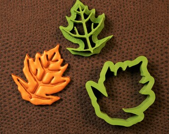 Clay cutters, oak leaves #97-2, 3 different size or set of 2,4,6
