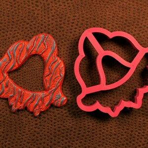 Clay cutters #136, 137, 2 different shape, 2 different sizes or set of 2