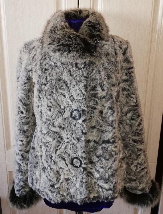 Vintage gray faux fur jacket with fox fur collar