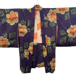 Women’s Vintage Purple Silk Haori – Floral Japanese Kimono Jacket