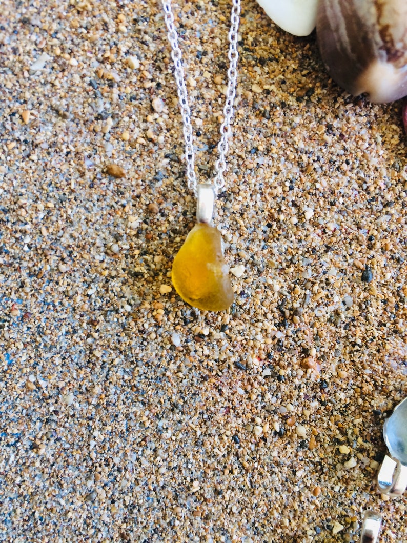 Hawaii beach glass pendent necklace made with ocean tumbled genuine Kauai sea glass.