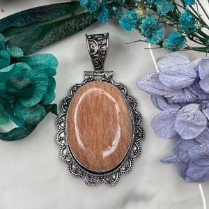 Flashy Sunstone in Sterling Silver Pendant - Shimmery Sunstone Jewelry - Sunstone Jewelry - Sterling Silver Pendant