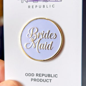 Bridesmaid Pin Brass ODD REPUBLIC image 3