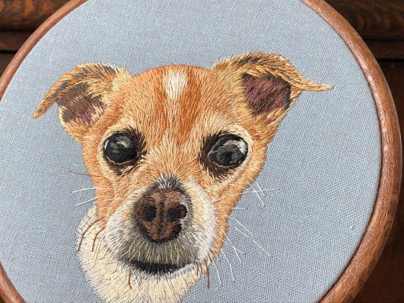 Made to order- Custom Hand embroidered Pet Portrait- Dog/Cat Portrait- gifts for pet lovers- memorabilia for loved pets - Christmas gift bild 9
