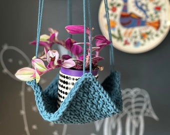 Hammock for plants crocheted from recycled cotton cord with wooden ring suspension