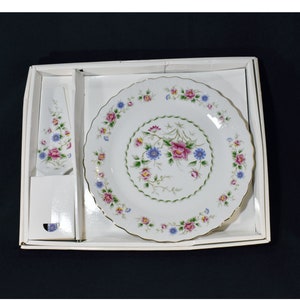 Andrea by Sadek Spring Night pattern 2 piece set fine porcelain china